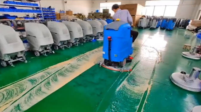 威海2023年还在用人工的物业保洁不妨试试洗地机吧