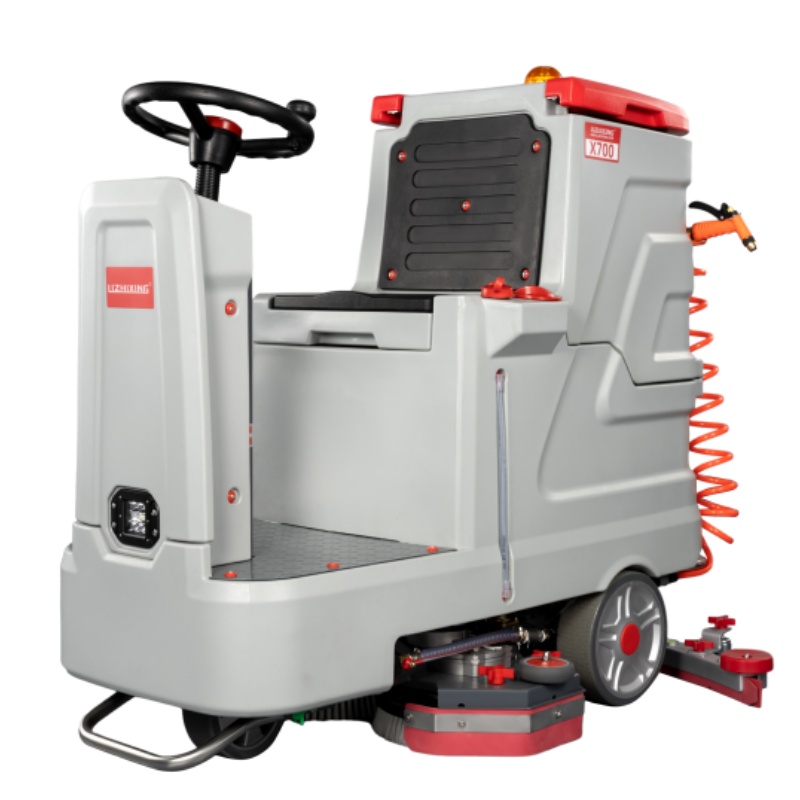 威海坦洁全自动驾驶式洗地机X700